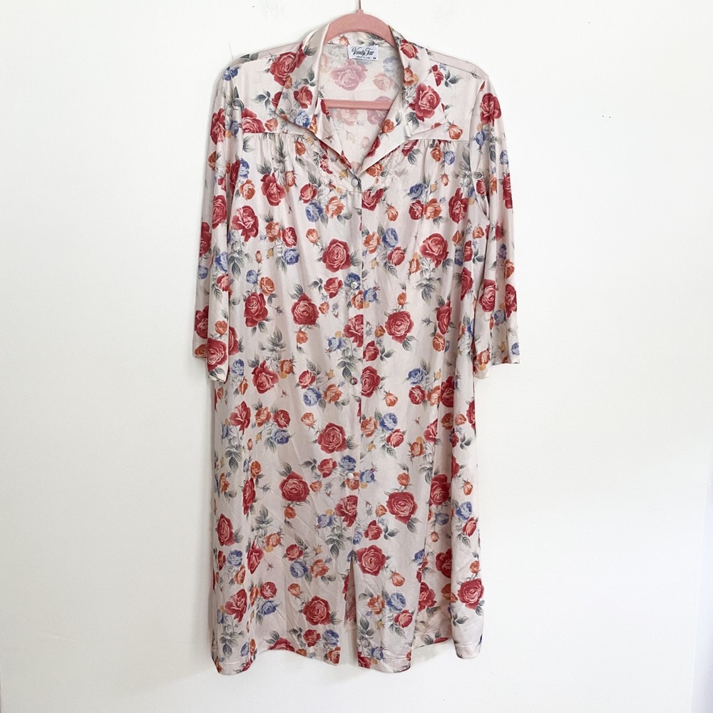 Vintage Vanity Fair Floral Embroidered Gown M Gem